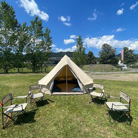 Grandprixcamp, Closest To The Red Bull Ring, Up To 4 Guests In A Tent Spielberg Bei Knittelfeld Ngoại thất bức ảnh